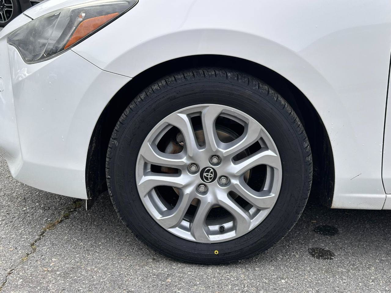 Used 2017 Toyota Yaris iA FWD image 21