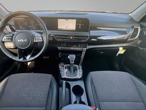 Used 2026 Kia Seltos S AWD/4WD image 7