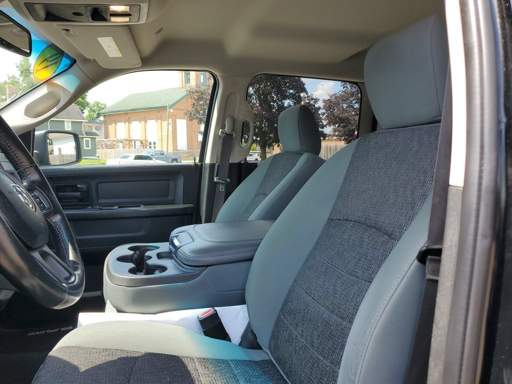 Used 2019 RAM 1500 Tradesman w/ SXT Plus Group AWD/4WD image 14