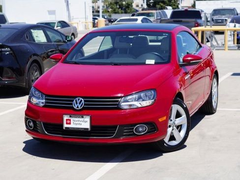 Used 2012 Volkswagen Eos Lux FWD image 3
