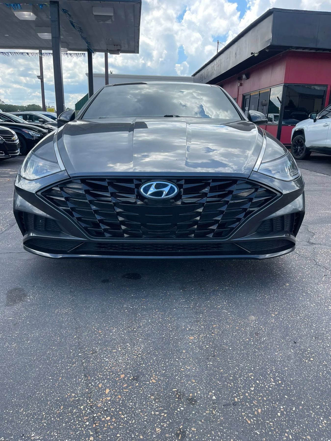 Used 2020 Hyundai Sonata SEL w/ Premium + Sunroof Package FWD image 2