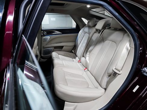 Used 2018 Lincoln MKZ Reserve w/ Luxury Package image 23