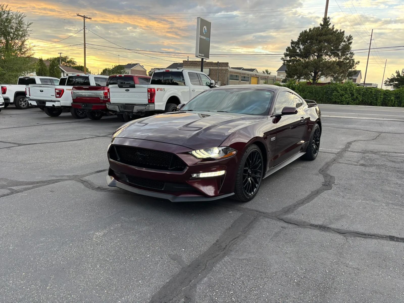 Used 2018 Ford Mustang GT Premium w/ GT Performance Package RWD image 3