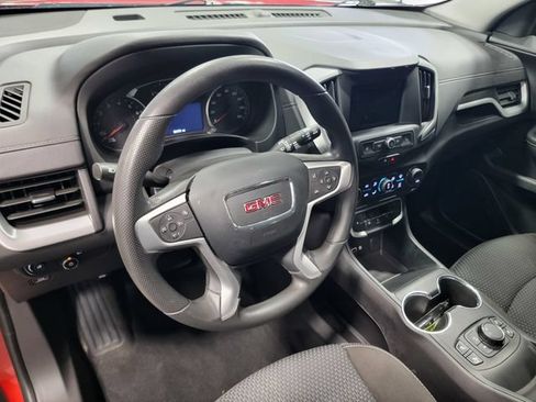 Used 2023 GMC Terrain SLE w/ Driver Convenience Package FWD image 12