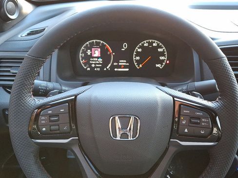 New 2026 Honda Ridgeline Black Edition image 17