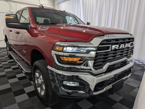 Used 2026 RAM 2500 Big Horn AWD/4WD image 5