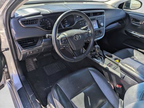 Used 2017 Toyota Avalon XLE FWD image 12