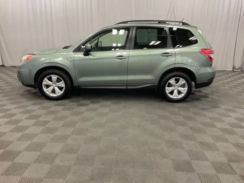 Used 2015 Subaru Forester 2.5i Premium AWD/4WD image 14