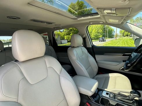 Used 2020 Kia Telluride S AWD/4WD image 35