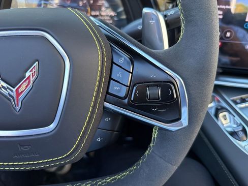 Used 2022 Chevrolet Corvette Stingray Premium Conv image 42