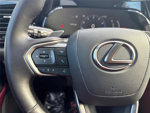 Used 2024 Lexus NX 250 FWD w/ Premium Package image 17