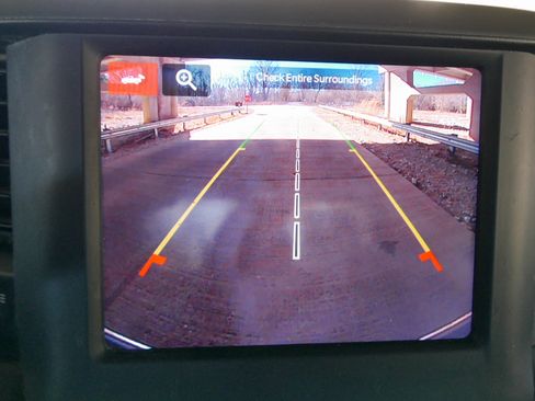 Used 2023 RAM 2500 Tradesman w/ Chrome Appearance Group image 16