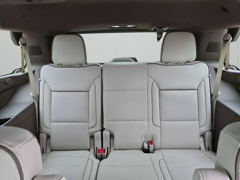 New 2026 GMC Yukon Denali w/ Sun & Power Step Package AWD/4WD image 29