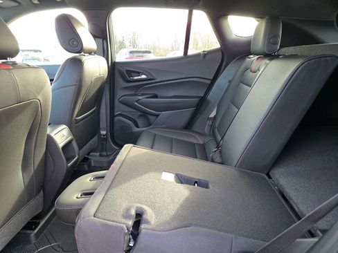 New 2026 Chevrolet Trax RS w/ Sunroof Package image 21