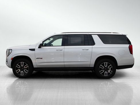 Used 2023 GMC Yukon XL AT4 w/ AT4 Premium Plus Package image 2
