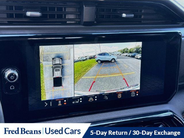 Used 2024 GMC Sierra 1500 AT4 w/ Technology Package AWD/4WD image 19