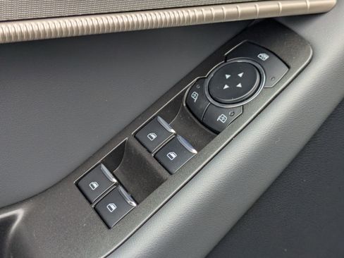 New 2026 Ford Explorer Active image 10