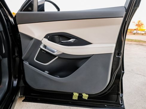 Used 2019 Jaguar E-PACE S image 45