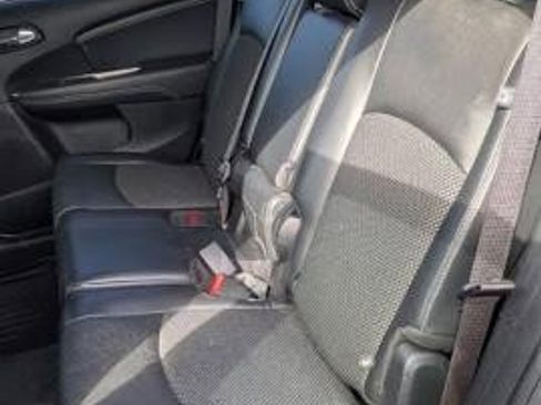 Used 2018 Dodge Journey Crossroad AWD/4WD image 13
