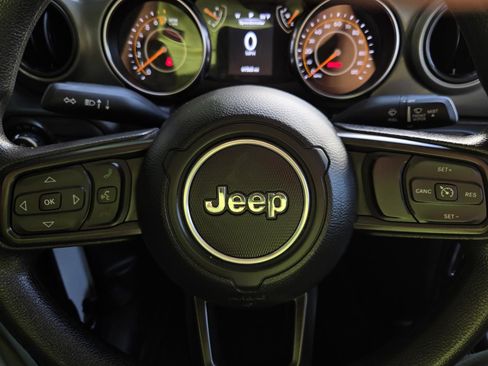 Used 2023 Jeep Gladiator Sport w/ Trailer Tow Package AWD/4WD image 30