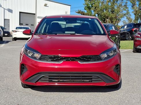 Certified 2023 Kia Forte LXS image 2