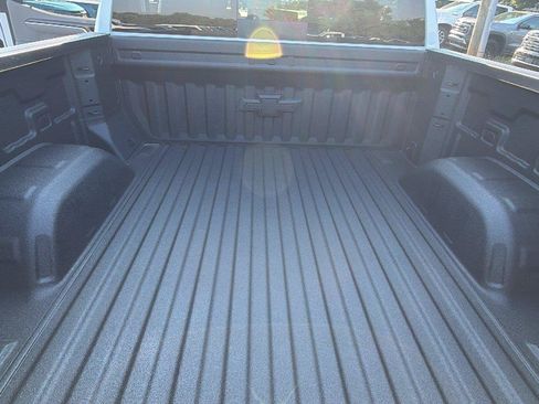 New 2026 Chevrolet Silverado 1500 RST w/ RST All Star Premium Package AWD/4WD image 10