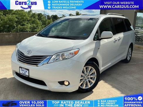 Used 2017 Toyota Sienna XLE Premium AWD/4WD image 1