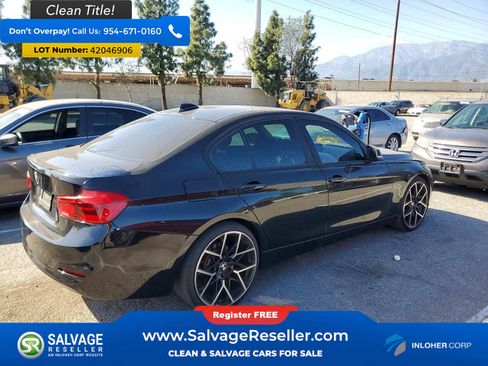 Used 2018 BMW 320i Sedan RWD image 4