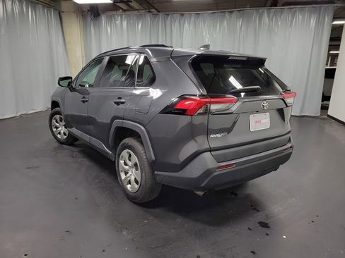 Used 2020 Toyota RAV4 LE image 6