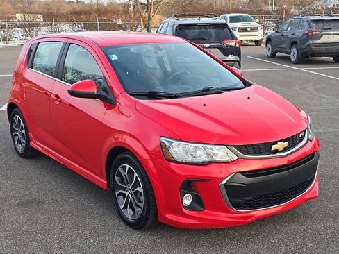 Used 2017 Chevrolet Sonic LT w/ Convenience Package image 13