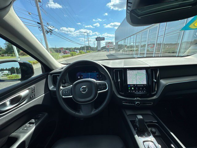 Certified 2024 Volvo XC60 B5 Core w/ Protection Package Premier AWD/4WD image 19