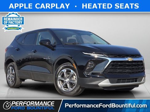 Used 2025 Chevrolet Blazer LT AWD/4WD image 1
