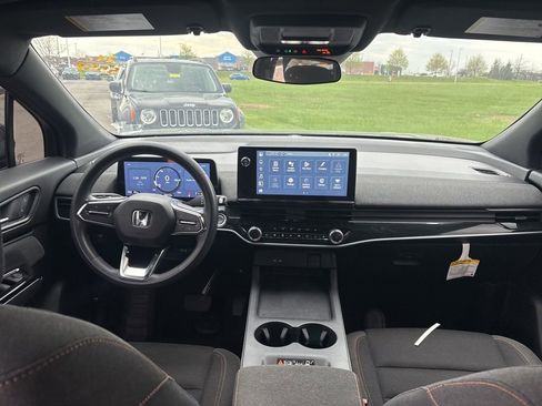 Used 2024 Honda Prologue EX image 18