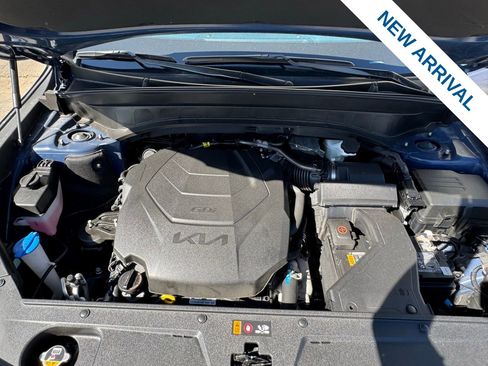 Used 2025 Kia Telluride SX w/ SX Captain's Chair Package image 28