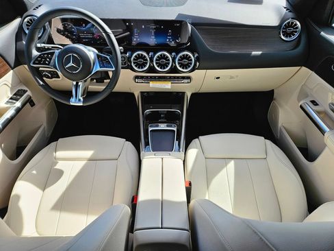 New 2026 Mercedes-Benz GLA 250 4MATIC image 12