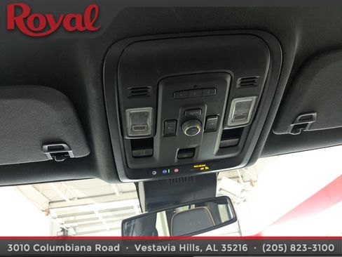 Used 2023 GMC Yukon AT4 w/ Technology Package AWD/4WD image 27