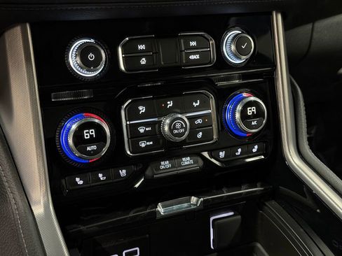 Certified 2024 GMC Yukon XL Denali w/ Advanced Technology Package image 21