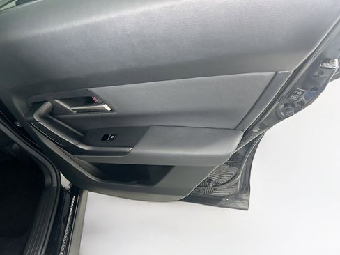 Used 2025 MAZDA CX-50 AWD 2.5 S w/ Premium Package image 31