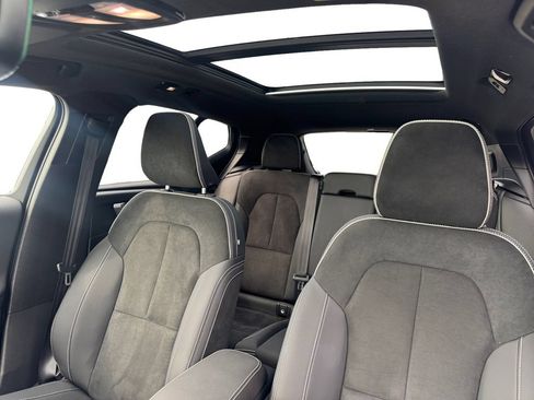 Certified 2023 Volvo XC40 Recharge Plus w/ Protection Package Premier AWD/4WD image 22