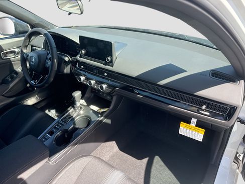 New 2026 Honda Civic Sport image 21