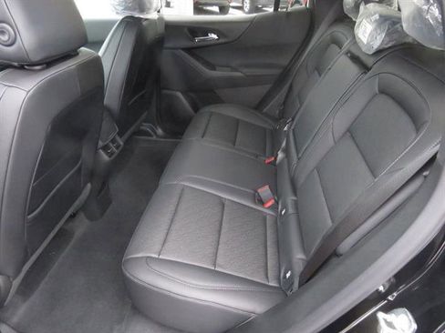 New 2026 Chevrolet Equinox LT w/ Convenience Package II image 19