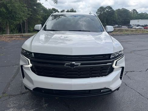 Used 2022 Chevrolet Suburban RST w/ Luxury Package RWD image 17