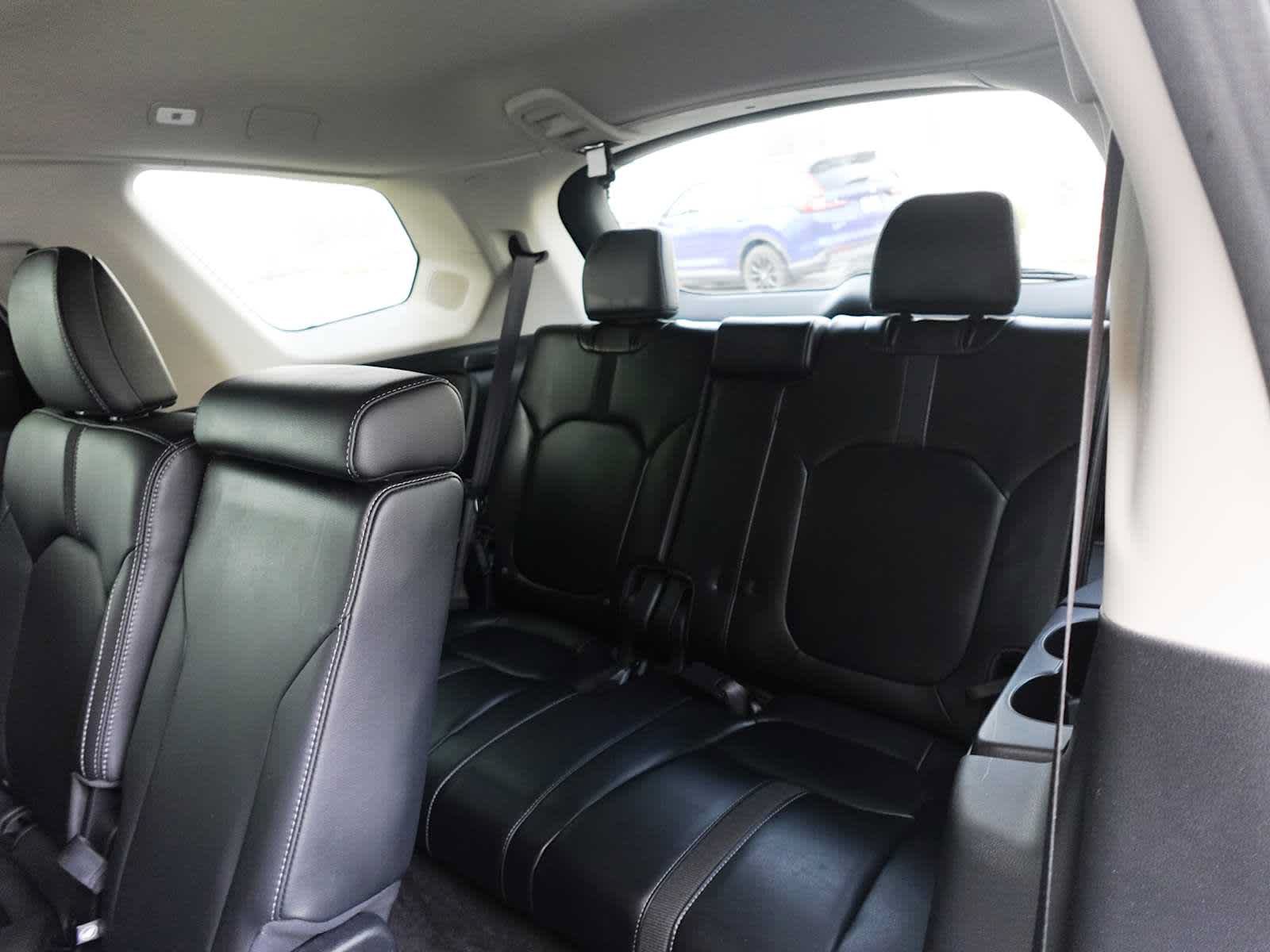 Certified 2024 Honda Pilot Touring image 29