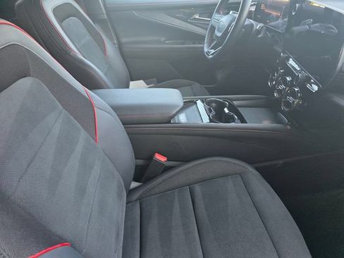 Certified 2024 Chevrolet Blazer EV RS AWD/4WD image 22
