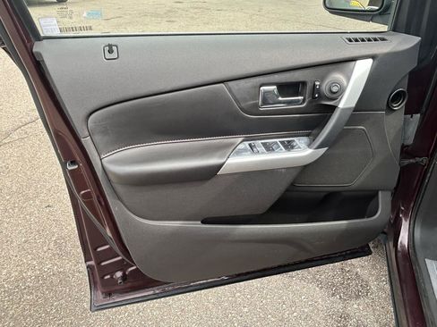 Used 2011 Ford Edge Limited w/ 301A Rapid Spec Order Code FWD image 14