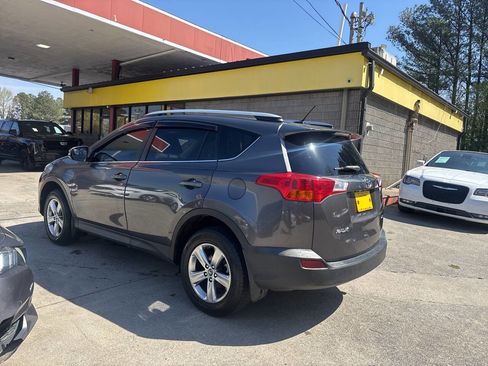 Used 2015 Toyota RAV4 XLE image 7