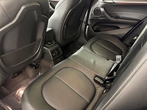 Used 2018 BMW X2 sDrive28i w/ M SportX Package FWD image 11