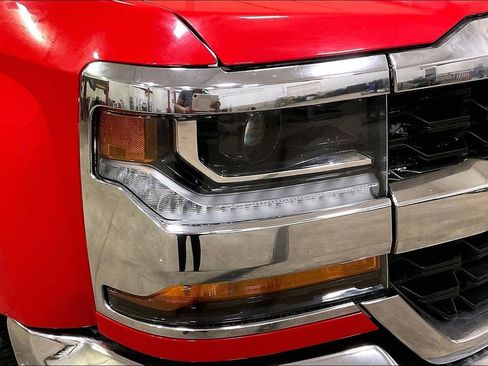 Used 2017 Chevrolet Silverado 1500 LT w/ All Star Edition AWD/4WD image 30