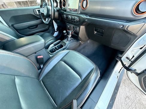Used 2021 Jeep Gladiator Mojave image 31