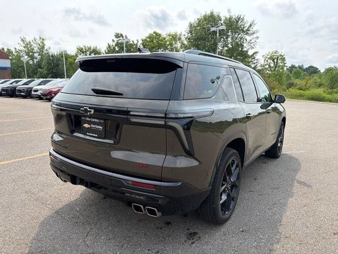 Used 2024 Chevrolet Traverse RS AWD/4WD image 7